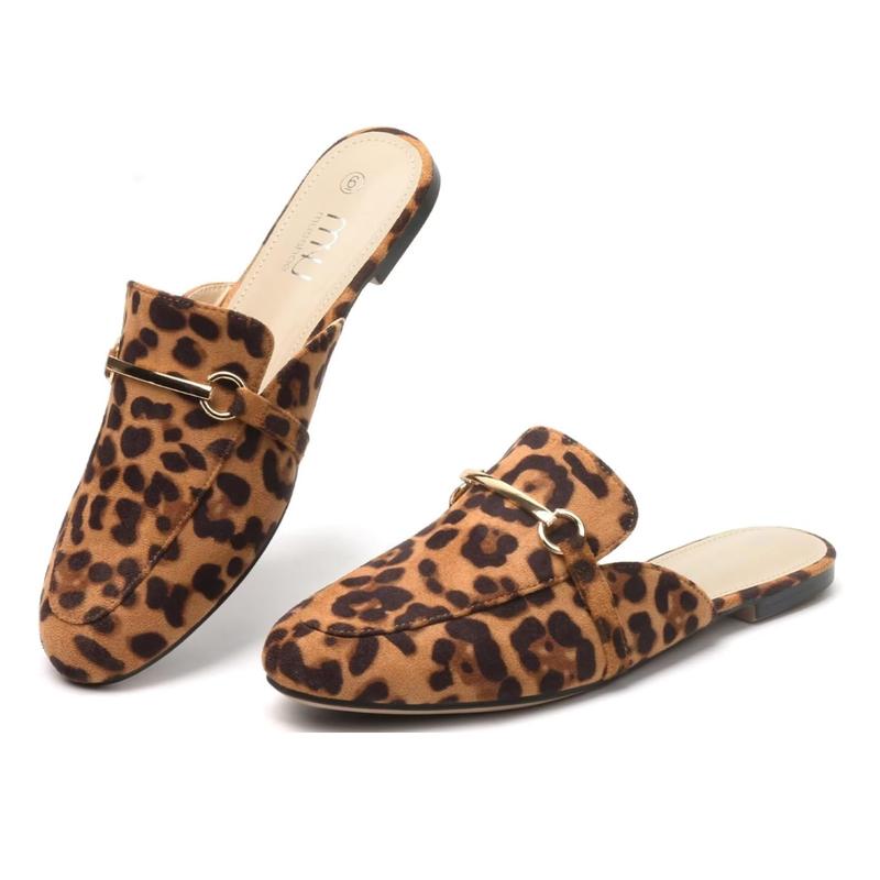 מגפי נשים ללא עקב