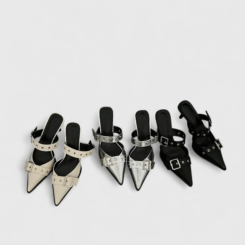 נעלי עקב עם אבזם מתכת